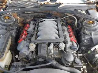 2000 Mercedes-Benz CL 500/600 z VIN WDBPJ75J5YA003339, wystawiony jako IAAI lot #42333871 z przebiegiem 243 940 mil mil oraz . Historia ofert i sprzedaży dostępna na DreamBid. Obrazek 10.