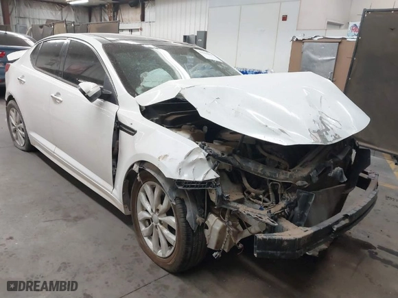 2015 Kia Optima EX with VIN 5XXGN4A76FG501629, listed as a IAAI auction lot 41622464 with 82,455 mi miles. Bid and sale history available at carsss.com. Image 1.