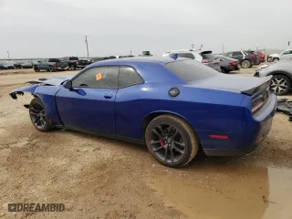 2022 Dodge Challenger R/T Scat Pack with VIN 2C3CDZFJ3NH123661, listed as a Copart auction lot 48146535 with 39,048 mi miles and Salvage Title. Bid and sale history available at carsss.com. Image 2.