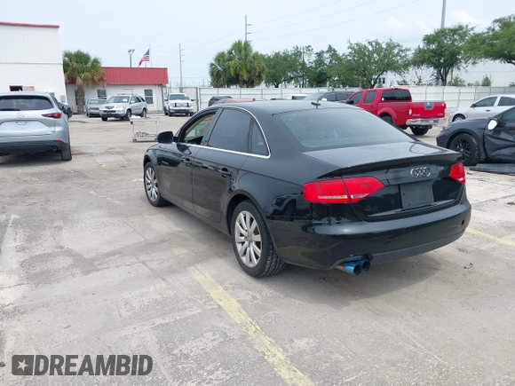 2011 Audi A4 Premium Plus z VIN WAUEFAFL0BN026421, wystawiony jako IAAI lot #42404826 z przebiegiem 210 201 mil mil oraz . Historia ofert i sprzedaży dostępna na DreamBid. Obrazek 3.