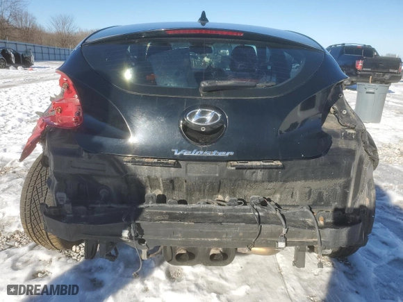 2013 Hyundai Veloster w/Black Int with VIN KMHTC6AD6DU173704, listed as a Copart auction lot 88481975 with 109,496 mi miles and Clean Title. Bid and sale history available at carsss.com. Image 6.