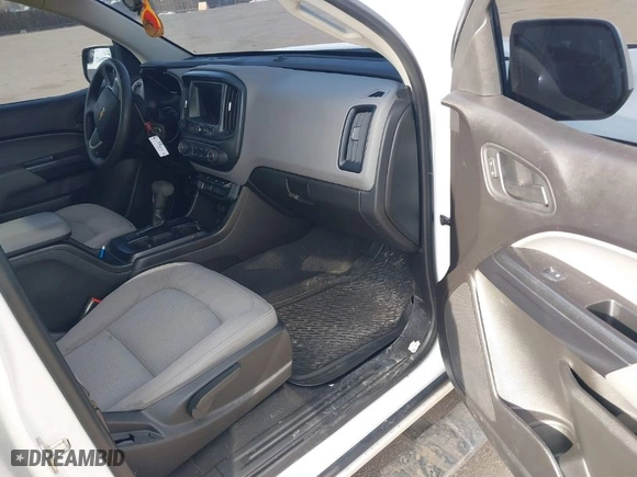 2019 Chevrolet Colorado 4WD Work Truck with VIN 1GCGTBEN0K1125759, listed as a IAAI auction lot 41466788 with 64,504 mi miles. Bid and sale history available at carsss.com. Image 5.