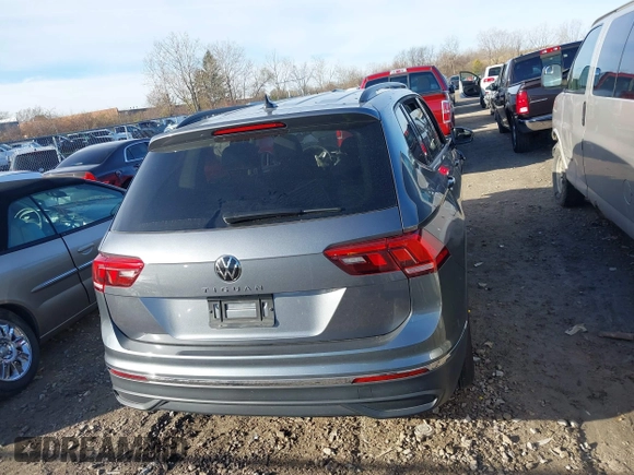 2024 Volkswagen Tiguan S with VIN 3VVRB7AX7RM103854, listed as a IAAI auction lot 40829997 with 3,683 mi miles and . Bid and sale history available at DreamBid. Image 16.