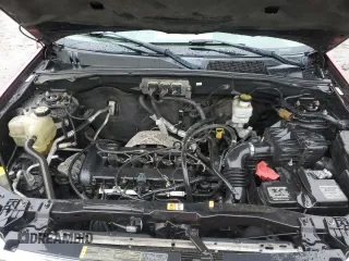 2008 Ford Escape XLS with VIN 1FMCU02Z48KA97843, listed as a Copart auction lot 58836445 with 253,904 mi miles and Non repairable. Bid and sale history available at DreamBid. Image 14.