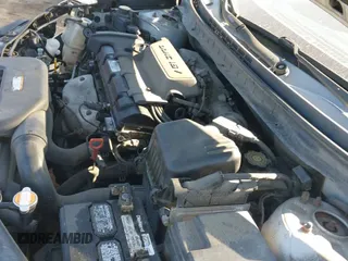 2008 Hyundai Elantra GLS с VIN KMHDU46D48U282618, выставлен на аукционе IAAI как лот 43174001 с пробегом 200 788 миль миль и . История ставок и продаж доступна на DreamBid. Изображение 18.