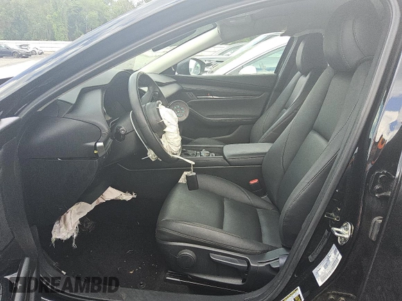 2024 Mazda 3 S Select Sport with VIN 3MZBPABM8RM426472, listed as a Copart auction lot 62066255 with 17,857 mi miles and Non repairable. Bid and sale history available at DreamBid. Image 7.