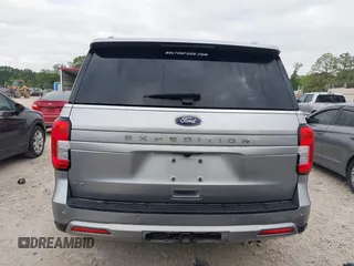 2022 Ford Expedition XLT with VIN 1FMJU1HT0NEA14953, listed as a IAAI auction lot 42053845 with 44,670 mi miles. Bid and sale history available at carsss.com. Image 17.