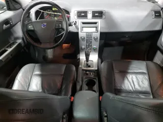 2006 Volvo V50 с VIN YV1MW682262219980, выставлен на аукционе Copart как лот 80274814 с пробегом 127 170 миль миль и Списание • Salvage title. История ставок и продаж доступна на DreamBid. Изображение 8.