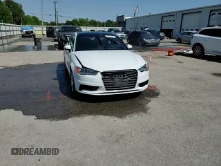 2015 Audi S3 Premium Plus z VIN WAUBFGFF7F1083342, wystawiony jako Copart lot #53637405 z przebiegiem 150 066 mil mil oraz Szkoda całkowita • Salvage title. Historia ofert i sprzedaży dostępna na DreamBid. Obrazek 13.