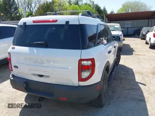 2021 Ford Bronco Sport Big Bend z VIN 3FMCR9B68MRA16053, wystawiony jako IAAI lot #42011026 z przebiegiem 37 814 mil mil oraz . Historia ofert i sprzedaży dostępna na DreamBid. Obrazek 4.