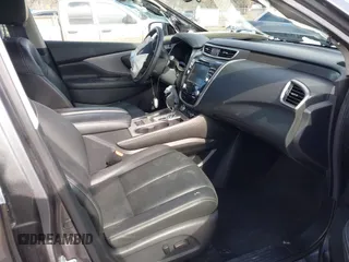 2023 Nissan Murano SV z VIN 5N1AZ2BS8PC134568, wystawiony jako IAAI lot #41950221 z przebiegiem 27 252 mil mil oraz . Historia ofert i sprzedaży dostępna na DreamBid. Obrazek 5.