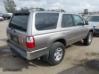2001 Toyota 4Runner SR5 with VIN JT3GN86R410197183, listed as a IAAI auction lot 41935919 with 242,247 mi miles. Bid and sale history available at carsss.com. Image 4.