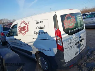 2015 Ford Transit Connect XL z VIN NM0LE7E78F1198971, wystawiony jako IAAI lot #41581488 z przebiegiem 281 812 mil mil oraz . Historia ofert i sprzedaży dostępna na DreamBid. Obrazek 15.