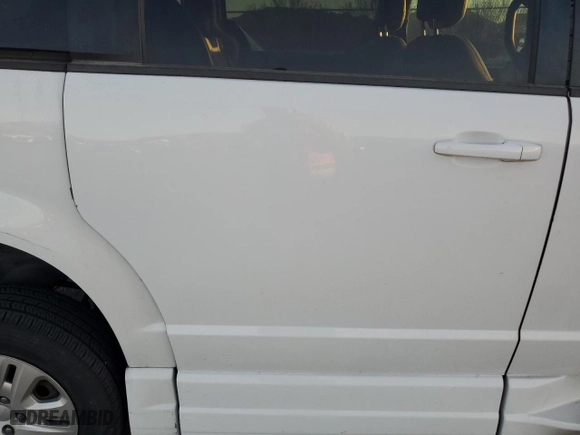 2018 Dodge Grand Caravan SE with VIN 2C4RDGBG5JR148036, listed as a Copart auction lot 87046734 with 199,672 mi miles and Clean Title. Bid and sale history available at carsss.com. Image 11.