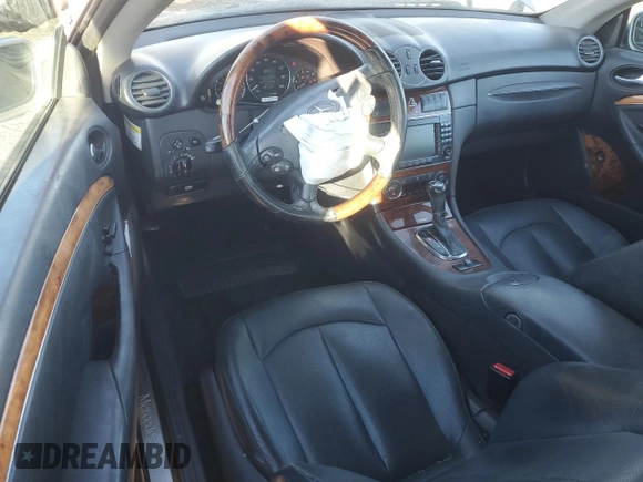 2005 Mercedes-Benz CLK 500 with VIN WDBTK75J05F137914, listed as a Copart auction lot 75536144 with 180,876 mi miles and Clean Title. Bid and sale history available at DreamBid. Image 8.