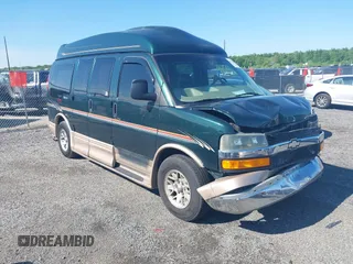 2003 Chevrolet Express Cargo YF7 Upfitter z VIN 1GBFG15T431233848, wystawiony jako IAAI lot #42197685 z przebiegiem 130 986 mil mil oraz . Historia ofert i sprzedaży dostępna na DreamBid. Obrazek 1.