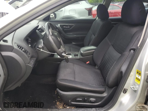 2017 Nissan Altima SV z VIN 1N4AL3AP8HC283319, wystawiony jako Copart lot #57841495 z przebiegiem 50 214 mil mil oraz Szkoda całkowita • Salvage title. Historia ofert i sprzedaży dostępna na DreamBid. Obrazek 7.