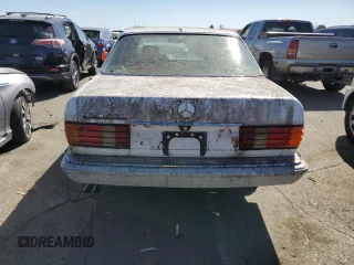 1991 Mercedes-Benz 420 with VIN WDBCA35E9MA597051, listed as a Copart auction lot 69926944 with 160,717 mi miles and Clean Title. Bid and sale history available at carsss.com. Image 6.