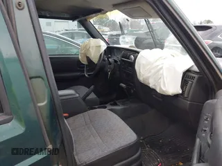 2000 Jeep Cherokee with VIN 1J4FT48S6YL102373, listed as a IAAI auction lot 41685817 with 214,106 mi miles and . Bid and sale history available at DreamBid. Image 5.