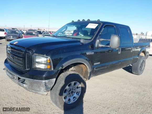 2006 Ford Super Duty F-250 XL with VIN 1FTSW21P86ED03294, listed as a IAAI auction lot 41668308 with 297,303 mi miles. Bid and sale history available at carsss.com. Image 17.