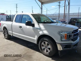 2018 Ford F-150 XL z VIN 1FTEX1CP3JFB32667, wystawiony jako IAAI lot #42242939 z przebiegiem 149 549 mil mil oraz . Historia ofert i sprzedaży dostępna na DreamBid. Obrazek 1.