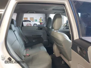 2012 Subaru Forester 2.5X with VIN JF2SHABC0CH461107, listed as a IAAI auction lot 42000513 with 70,598 mi miles. Bid and sale history available at carsss.com. Image 8.