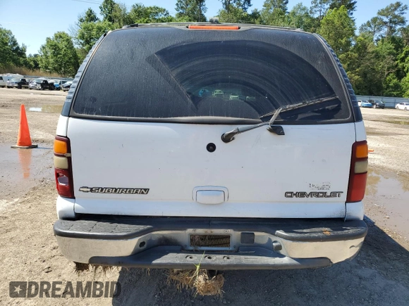 2003 Chevrolet Suburban LT with VIN 3GNEC16Z03G101118, listed as a Copart auction lot 56486765 with Not provided miles and Salvage title. Bid and sale history available at DreamBid. Image 6.
