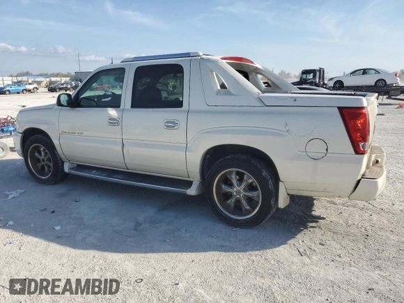 2003 Cadillac Escalade EXT z VIN 3GYEK63N53G165742, wystawiony jako Copart lot #45968195 z przebiegiem 148 476 mil mil oraz Tytuł czysty. Historia ofert i sprzedaży dostępna na DreamBid. Obrazek 2.