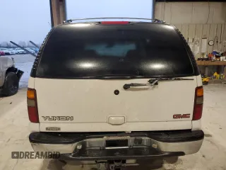 2000 GMC Yukon SLT with VIN 1GKEC13T9YJ159294, listed as a Copart auction lot 82626544 with 0 mi miles and Salvage Title. Bid and sale history available at carsss.com. Image 6.