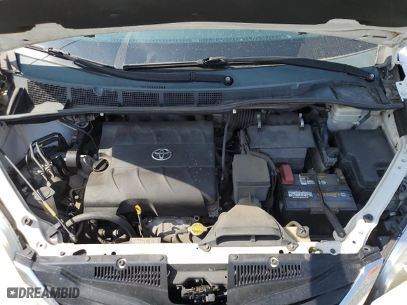 2011 Toyota Sienna LE AAS with VIN 5TDKK3DC5BS043922, listed as a Copart auction lot 49220485 with 218,892 mi miles and Salvage Title. Bid and sale history available at carsss.com. Image 12.