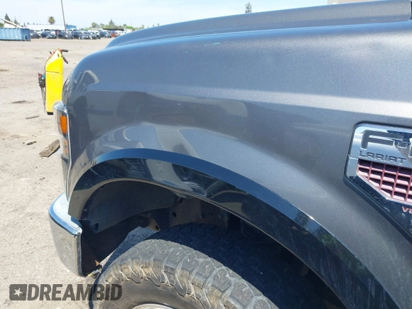 2008 Ford Super Duty F-250 SRW XL with VIN 1FTSW21R08EB98044, listed as a IAAI auction lot 42002642 with 197,393 mi miles. Bid and sale history available at carsss.com. Image 18.