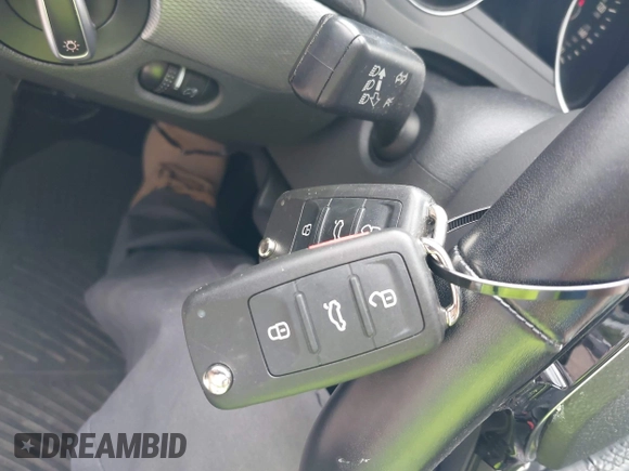 2017 Volkswagen Jetta SE с VIN 3VWDB7AJ7HM210175, выставлен на аукционе IAAI как лот 42573729 с пробегом 95 563 миль миль и . История ставок и продаж доступна на DreamBid. Изображение 11.