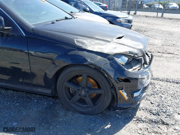 2013 Mercedes-Benz C-Class C 250 with VIN WDDGJ4HB3DG066876, listed as a IAAI auction lot 41676738 with 86,245 mi miles. Bid and sale history available at carsss.com. Image 6.