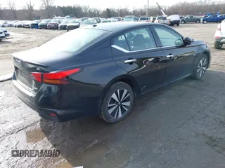 2020 Nissan Altima 2.5 SL with VIN 1N4BL4EW1LC150583, listed as a IAAI auction lot 41490805 with 40,371 mi miles. Bid and sale history available at carsss.com. Image 4.