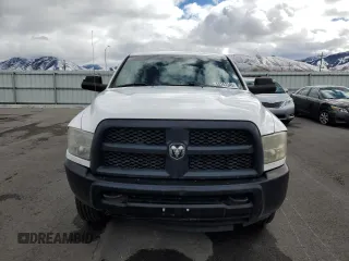 2013 Ram 2500 Tradesman z VIN 3C6TR5HT5DG560300, wystawiony jako Copart lot #44741345 z przebiegiem 213 016 mil mil oraz Szkoda całkowita • Salvage title. Historia ofert i sprzedaży dostępna na DreamBid. Obrazek 5.