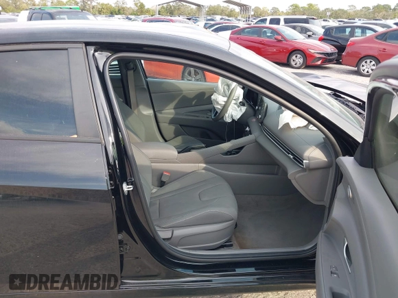 2023 Hyundai Elantra SEL with VIN KMHLM4AG4PU541880, listed as a IAAI auction lot 40639904 with 16,851 mi miles and . Bid and sale history available at DreamBid. Image 5.