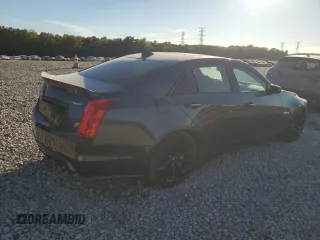 2016 Cadillac CTS-V z VIN 1G6A15S62G0131430, wystawiony jako Copart lot #74071784 z przebiegiem 93 918 mil mil oraz Szkody całkowita. Historia ofert i sprzedaży dostępna na DreamBid. Obrazek 3.