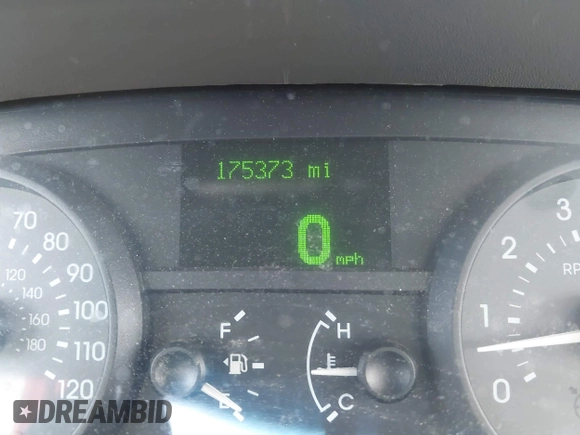 2008 Mercury Grand Marquis LS with VIN 2MEFM75V58X618292, listed as a IAAI auction lot 42094380 with 175,373 mi miles and . Bid and sale history available at DreamBid. Image 15.