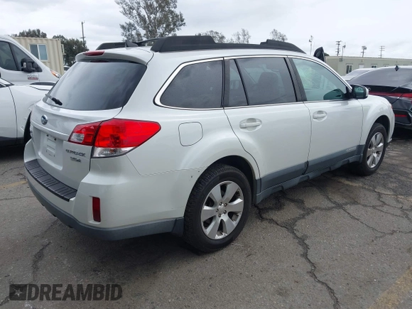 2011 Subaru Outback 3.6R Limited with VIN 4S4BRDJC7B2414801, listed as a IAAI auction lot 41722442 with 224,420 mi miles. Bid and sale history available at carsss.com. Image 4.