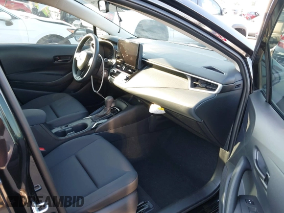 2025 Toyota Corolla LE with VIN 5YFB4MDE6SP235537, listed as a IAAI auction lot 41545296 with 1,380 mi miles. Bid and sale history available at carsss.com. Image 5.