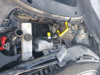 2020 Tesla Model 3 Long Range z VIN 5YJ3E1EB9LF787390, wystawiony jako IAAI lot #41614394 z przebiegiem Nie podano mil oraz . Historia ofert i sprzedaży dostępna na DreamBid. Obrazek 10.