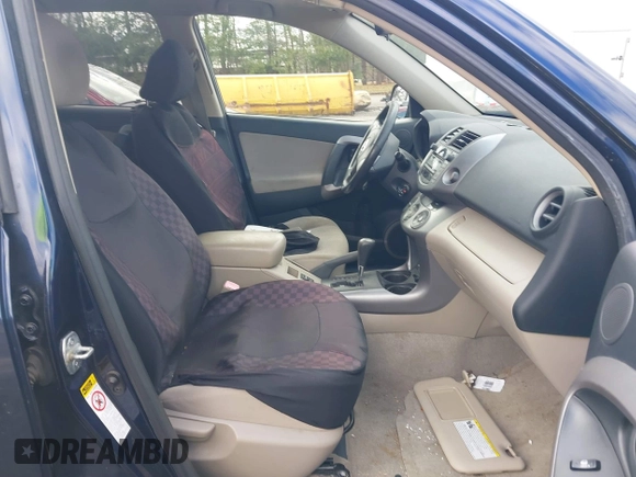 2007 Toyota RAV4 Limited with VIN JTMBK31V176024619, listed as a IAAI auction lot 41837295 with 94,638 mi miles. Bid and sale history available at carsss.com. Image 5.