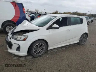 2017 Chevrolet Sonic LT z VIN 1G1JD6SHXH4102403, wystawiony jako Copart lot #78914734 z przebiegiem 152 055 mil mil oraz Nie do naprawy • Non repairable. Historia ofert i sprzedaży dostępna na DreamBid. Obrazek 1.