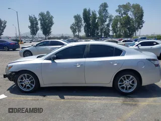 2012 Nissan Maxima SV с VIN 1N4AA5AP3CC829759, выставлен на аукционе IAAI как лот 42550990 с пробегом 197 486 миль миль и . История ставок и продаж доступна на DreamBid. Изображение 15.