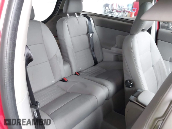 2008 Volvo C30 Version 1.0 z VIN YV1MK672882050337, wystawiony jako IAAI lot #42197001 z przebiegiem 136 632 mil mil oraz . Historia ofert i sprzedaży dostępna na DreamBid. Obrazek 8.