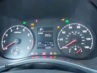 2019 Hyundai Accent SE z VIN 3KPC24A34KE045556, wystawiony jako IAAI lot #42207432 z przebiegiem 65 065 mil mil oraz . Historia ofert i sprzedaży dostępna na DreamBid. Obrazek 7.