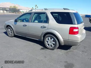 2005 Ford Freestyle SE with VIN 1FMZK01185GA43892, listed as a IAAI auction lot 41643495 with 183,896 mi miles. Bid and sale history available at carsss.com. Image 3.