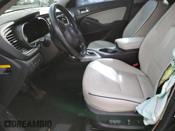 2015 Kia Optima EX z VIN KNAGN4AD7F5085047, wystawiony jako Copart lot #49511675 z przebiegiem Nie podano mil oraz Szkoda całkowita • Salvage title. Historia ofert i sprzedaży dostępna na DreamBid. Obrazek 7.