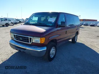 2007 Ford Econoline Passenger XL with VIN 1FBNE31L07DB35827, listed as a IAAI auction lot 41035775 with 110,257 mi miles. Bid and sale history available at carsss.com. Image 2.