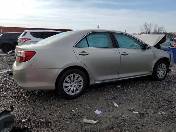 2014 Toyota Camry L with VIN 4T1BF1FK2EU453487, listed as a Copart auction lot 42623715 with 167,836 mi miles and Salvage Title. Bid and sale history available at carsss.com. Image 3.